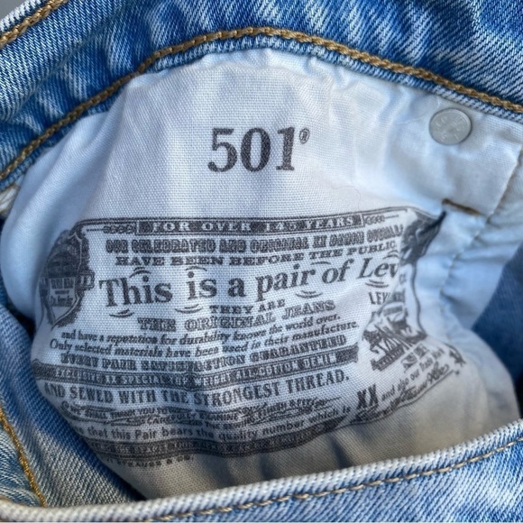Levi's Jeans 501 High Rise Light Tango Denim Shorts - Picture 5 of 8